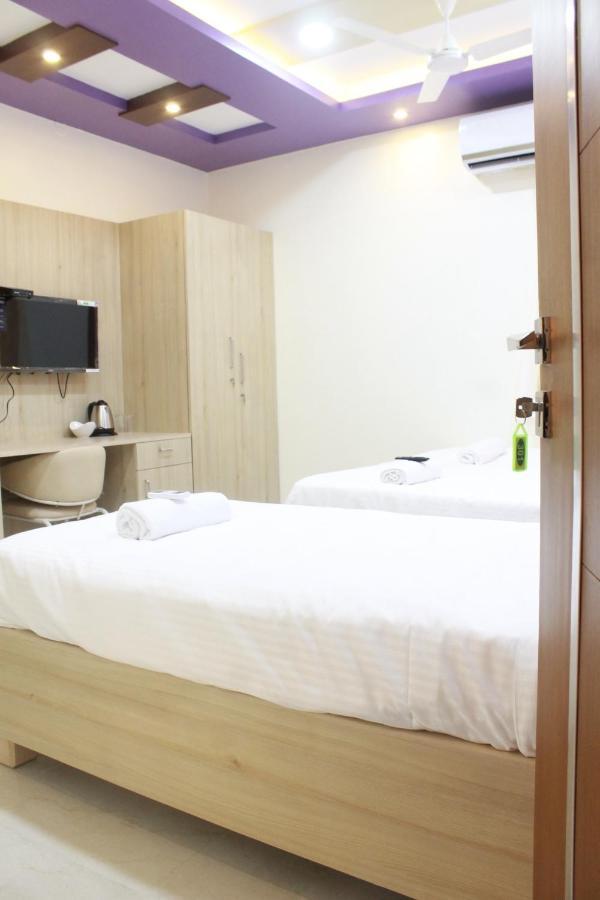 Hotel Jfive Residency Chennai Zewnętrze zdjęcie