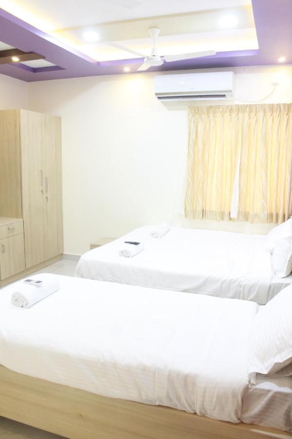 Hotel Jfive Residency Chennai Zewnętrze zdjęcie