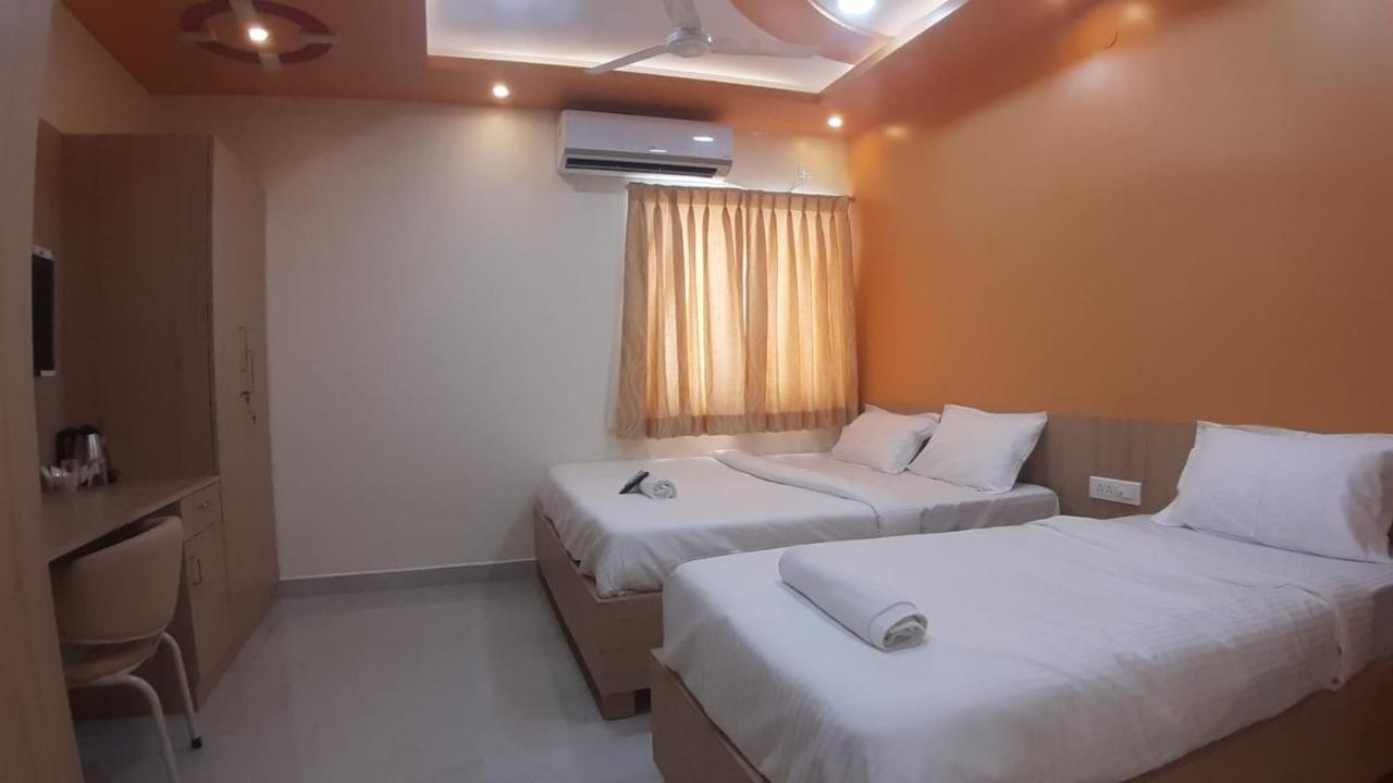 Hotel Jfive Residency Chennai Zewnętrze zdjęcie